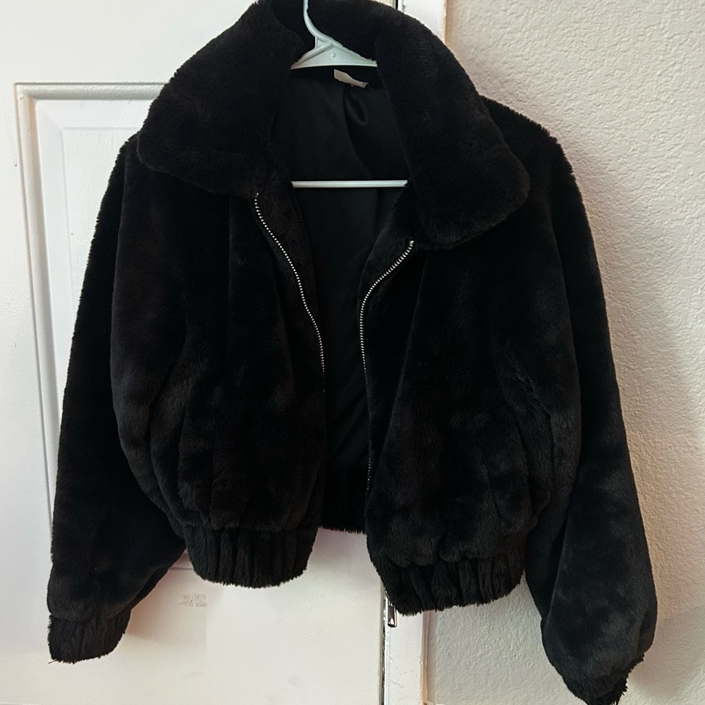 Elegant Black Teddy Jacket